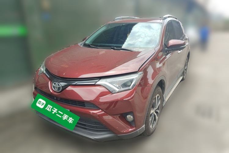 Ojetý Toyota RAV4 2018 2.0L CVT Two-Wheel Drive Fashion X Edition Guazi used car, China used car export, Used car for sale, Used  cars, Cheapest cars for sale