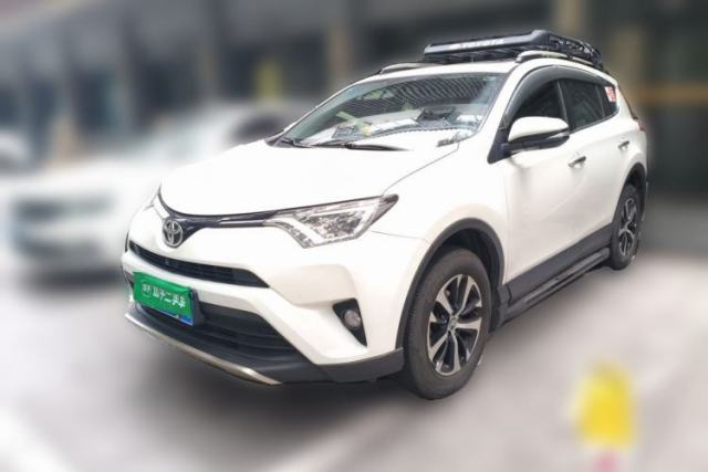 Used Toyota RAV4 2018 2.0L CVT Two-Wheel Drive Fashion X Edition
