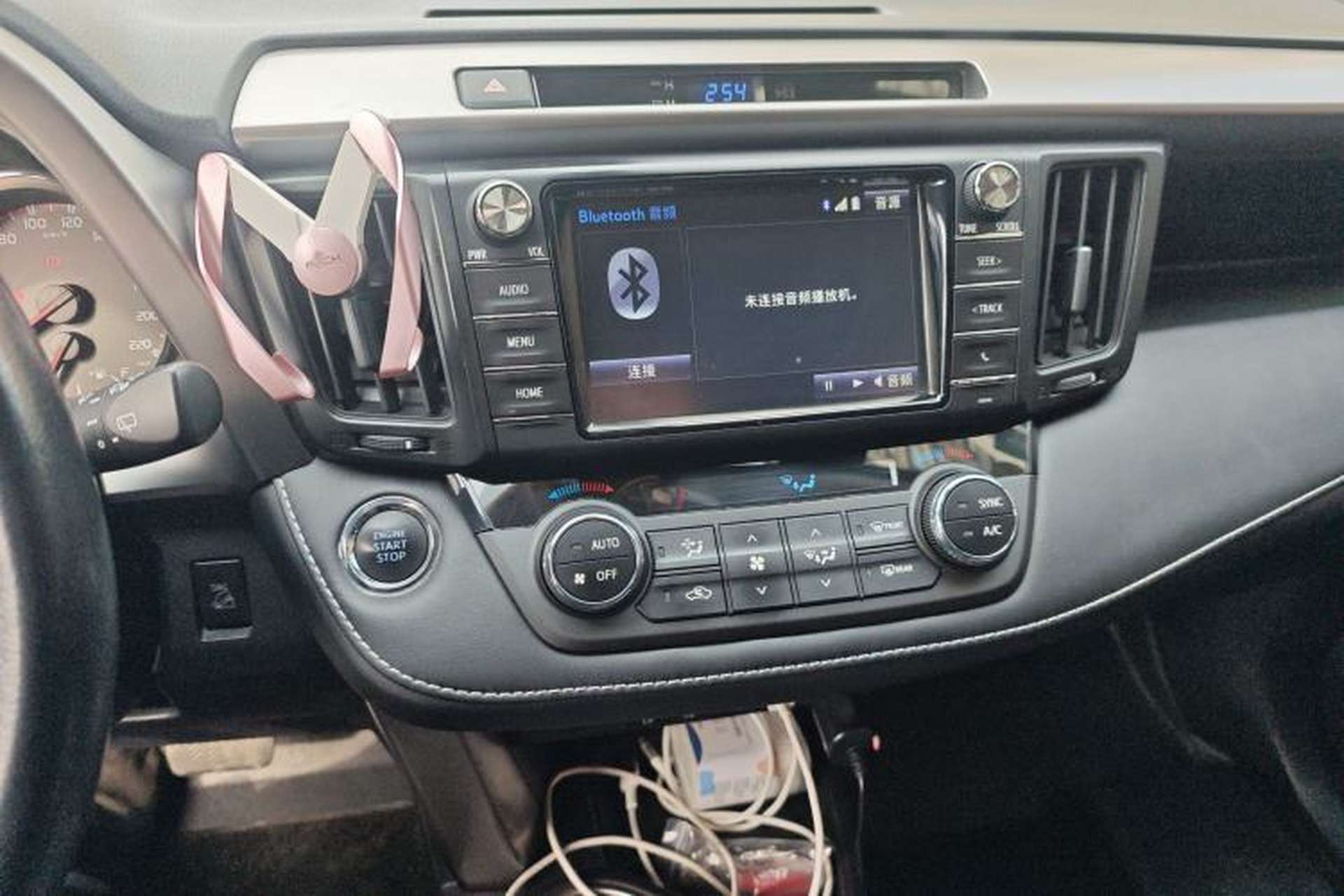 Used Toyota RAV4 2018 2.5L Automatic 4x4 Elite i Edition Audio And AC Panel