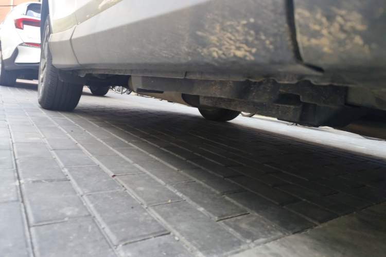 Used Toyota RAV4 2018 2.5L Automatic 4x4 Elite i Edition Chassis Front Right