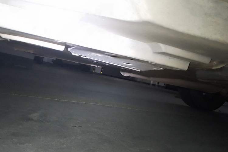 Used Toyota RAV4 2018 2.0L CVT Two-Wheel Drive Fashion X Edition Chassis Rear Left