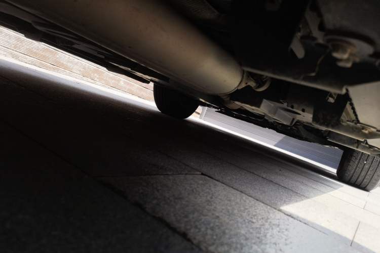 Used Toyota RAV4 2018 2.0L CVT Two-Wheel Drive Fashion X Edition Chassis Rear Right