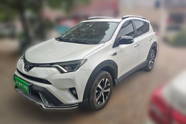 Used Toyota RAV4 2018 2.0L CVT Two-Wheel Drive Fashion X Edition