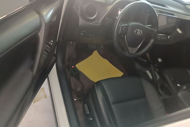 Used Toyota RAV4 2018 2.5L Automatic 4x4 Elite i Edition Driver Seat