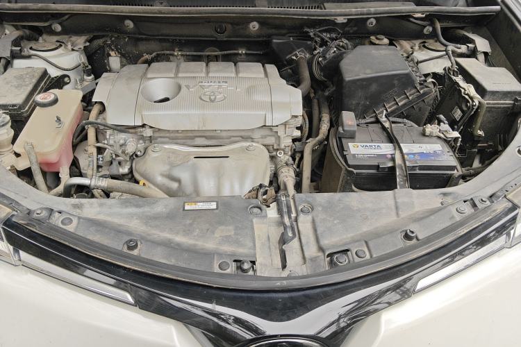 Used Toyota RAV4 2018 2.5L Automatic 4x4 Elite i Edition Engine Bay
