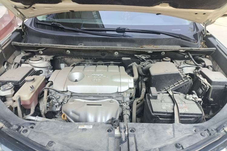 Used Toyota RAV4 2018 2.5L Automatic 4x4 Elite i Edition Engine Bay