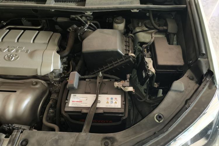 Used Toyota RAV4 2018 2.5L Automatic 4x4 Elite i Edition Engine Bay Left