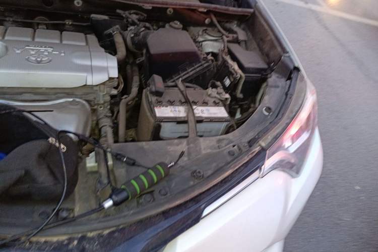 Used Toyota RAV4 2018 2.5L Automatic 4x4 Elite i Edition Engine Bay Left