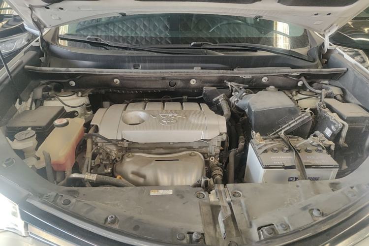 Used Toyota RAV4 2018 2.5L Automatic 4x4 Elite i Edition Engine Bay