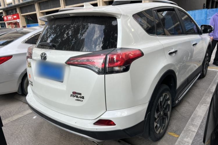 Used Toyota RAV4 2018 2.5L Automatic 4x4 Elite i Edition Exterior 1