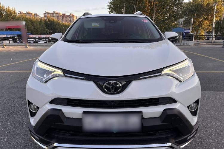 Used Toyota RAV4 2018 2.5L Automatic 4x4 Elite i Edition Exterior 1