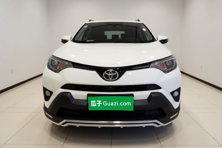 Used Toyota RAV4 2018 2.0L CVT Two-Wheel Drive Fashion X Edition Exterior 1