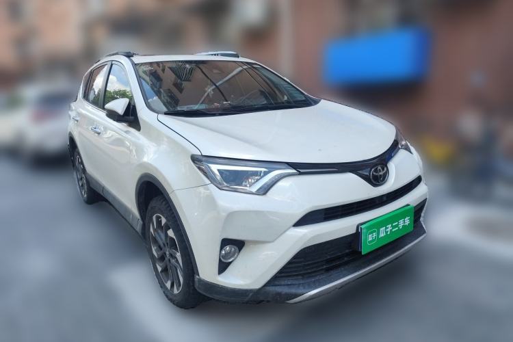 Used Toyota RAV4 2018 2.5L Automatic 4x4 Elite i Edition Exterior 2