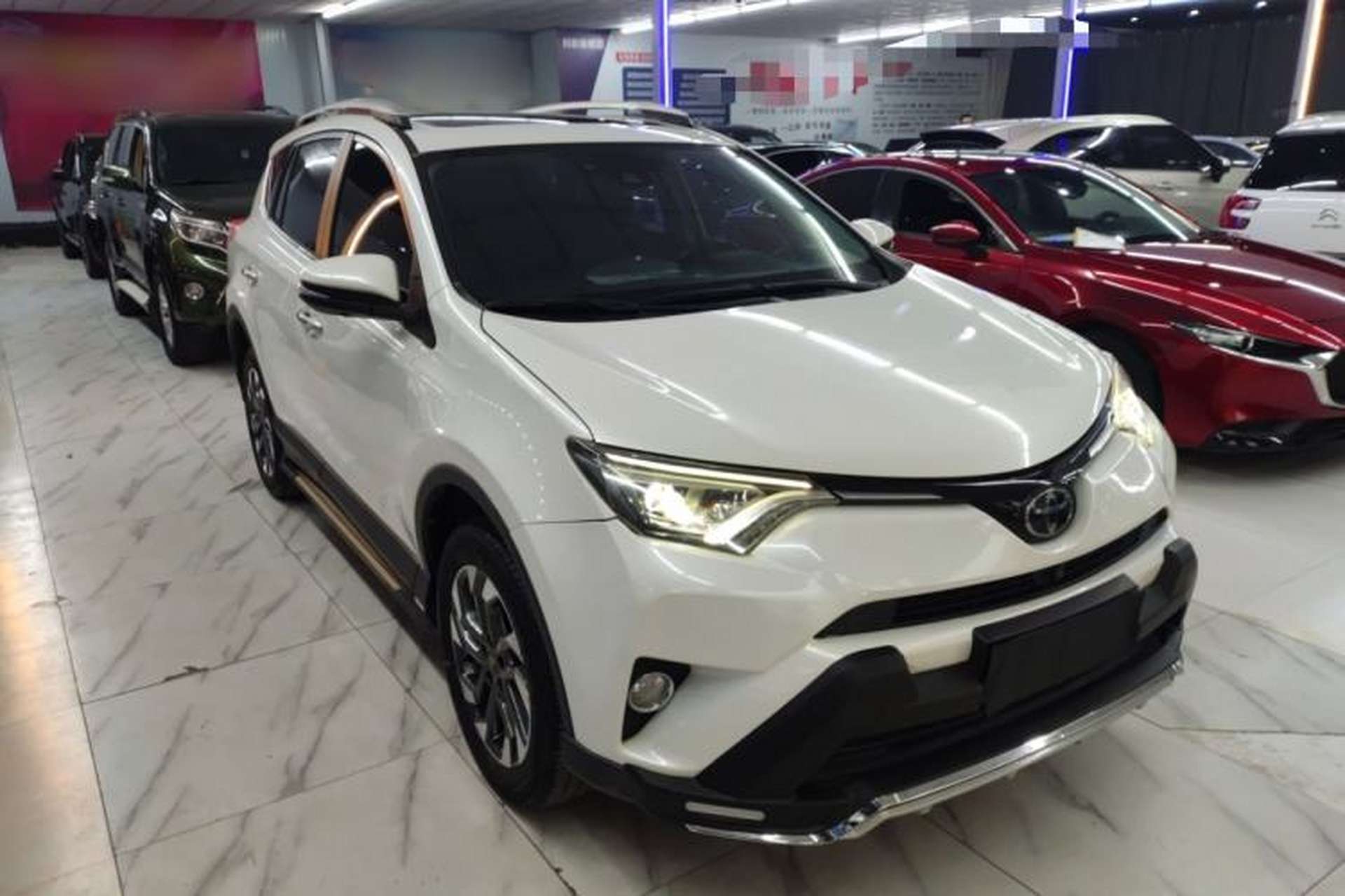 Used Toyota RAV4 2018 2.5L Automatic 4x4 Elite i Edition Exterior 2