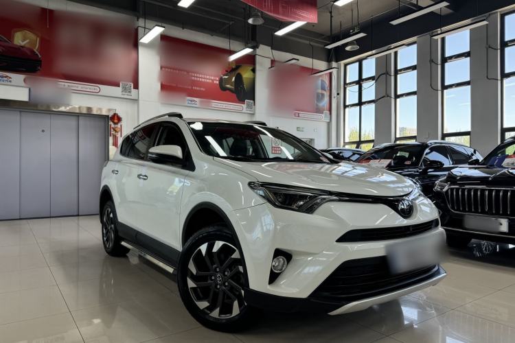 Used Toyota RAV4 2018 2.5L Automatic 4x4 Elite i Edition Exterior 2