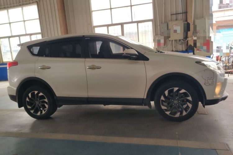 Used Toyota RAV4 2018 2.5L Automatic 4x4 Elite i Edition Exterior 2