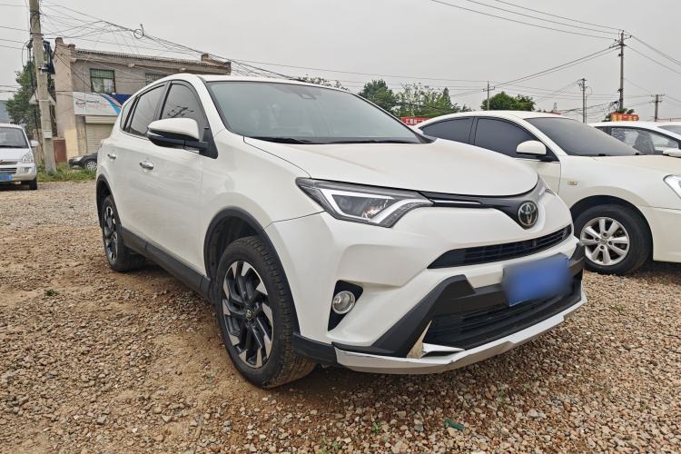 Used Toyota RAV4 2018 2.5L Automatic 4x4 Elite i Edition Exterior 2
