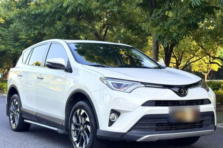 Used Toyota RAV4 2018 2.5L Automatic 4x4 Elite i Edition Exterior 3