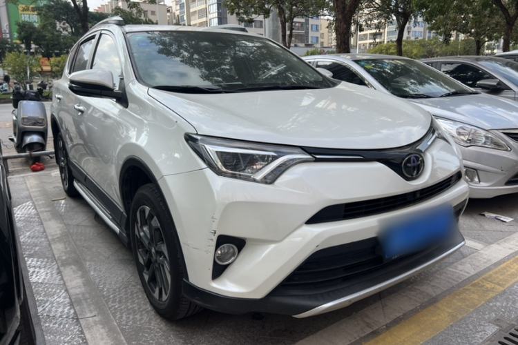 Used Toyota RAV4 2018 2.5L Automatic 4x4 Elite i Edition Exterior 4
