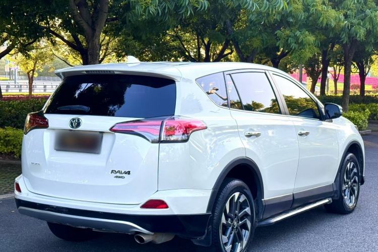 Used Toyota RAV4 2018 2.5L Automatic 4x4 Elite i Edition Exterior 4