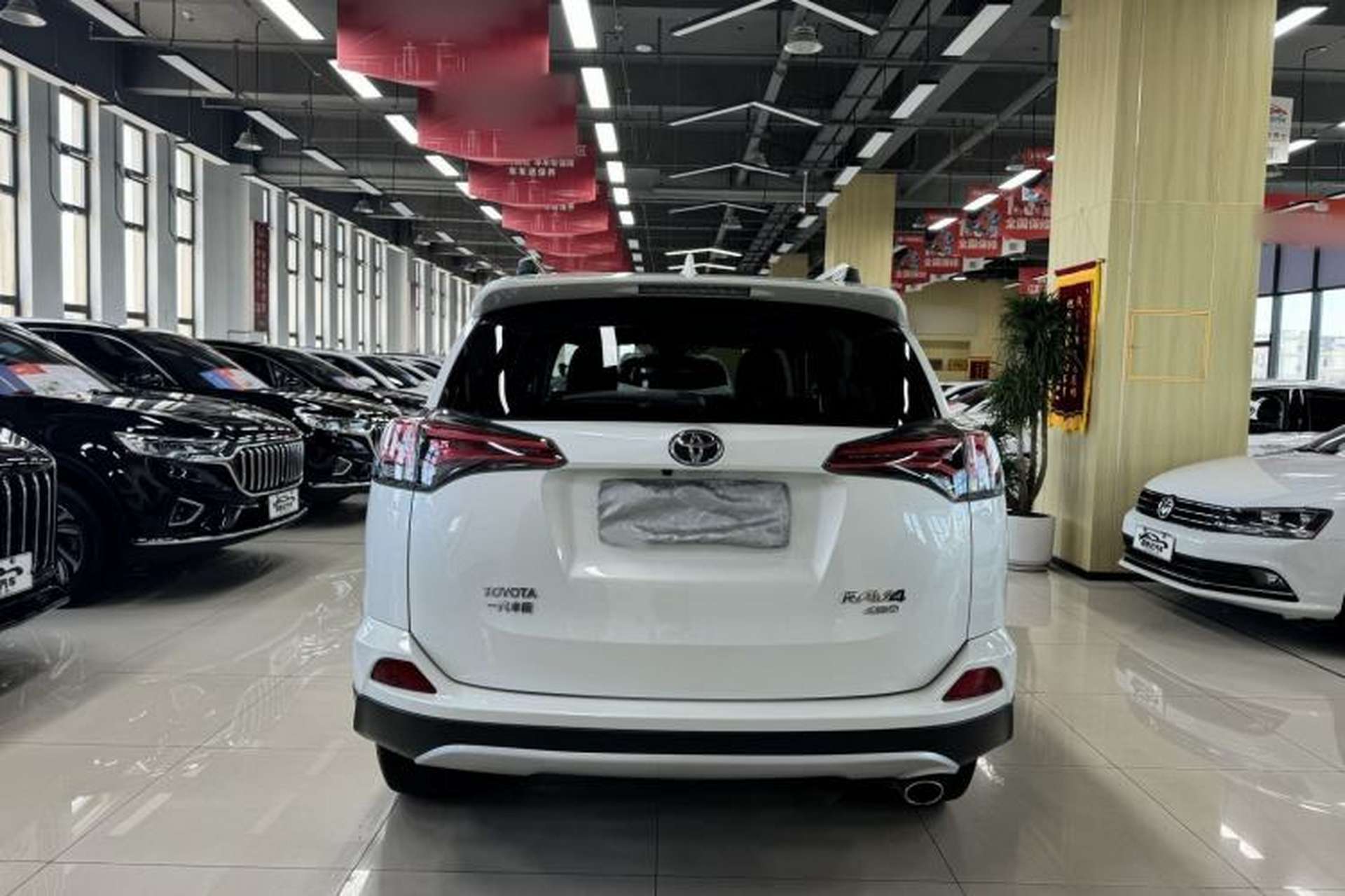 Used Toyota RAV4 2018 2.5L Automatic 4x4 Elite i Edition Exterior 4