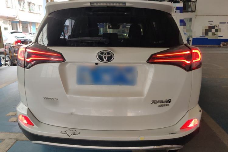 Used Toyota RAV4 2018 2.5L Automatic 4x4 Elite i Edition Exterior 4