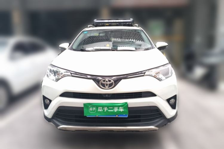 Used Toyota RAV4 2018 2.0L CVT Two-Wheel Drive Fashion X Edition Front