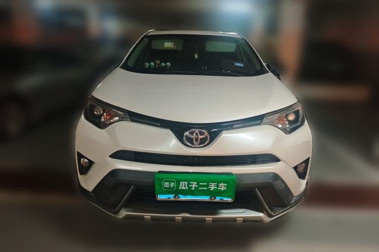 Used Toyota RAV4 2018 2.0L CVT Two-Wheel Drive Fashion X Edition Front