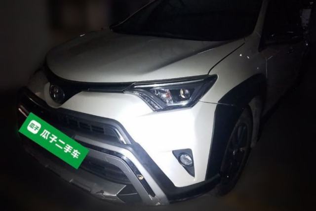 Used Toyota RAV4 2018 2.0L CVT Two-Wheel Drive Fashion X Edition