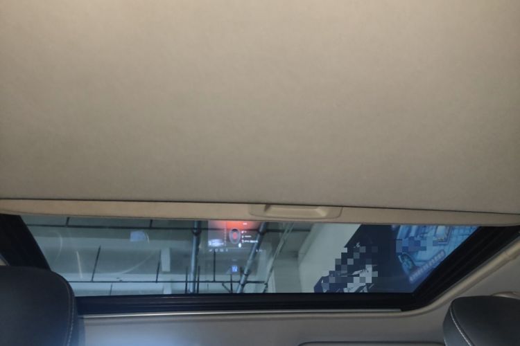 Used Toyota RAV4 2018 2.0L CVT Two-Wheel Drive Fashion X Edition Headliner