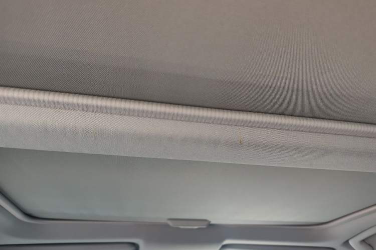 Used Toyota RAV4 2018 2.5L Automatic 4x4 Elite i Edition Headliner