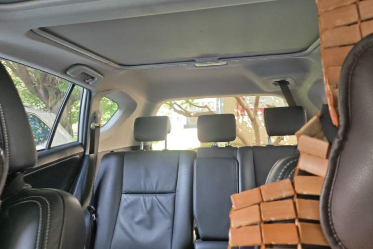 Used Toyota RAV4 2018 2.5L Automatic 4x4 Elite i Edition Headliner