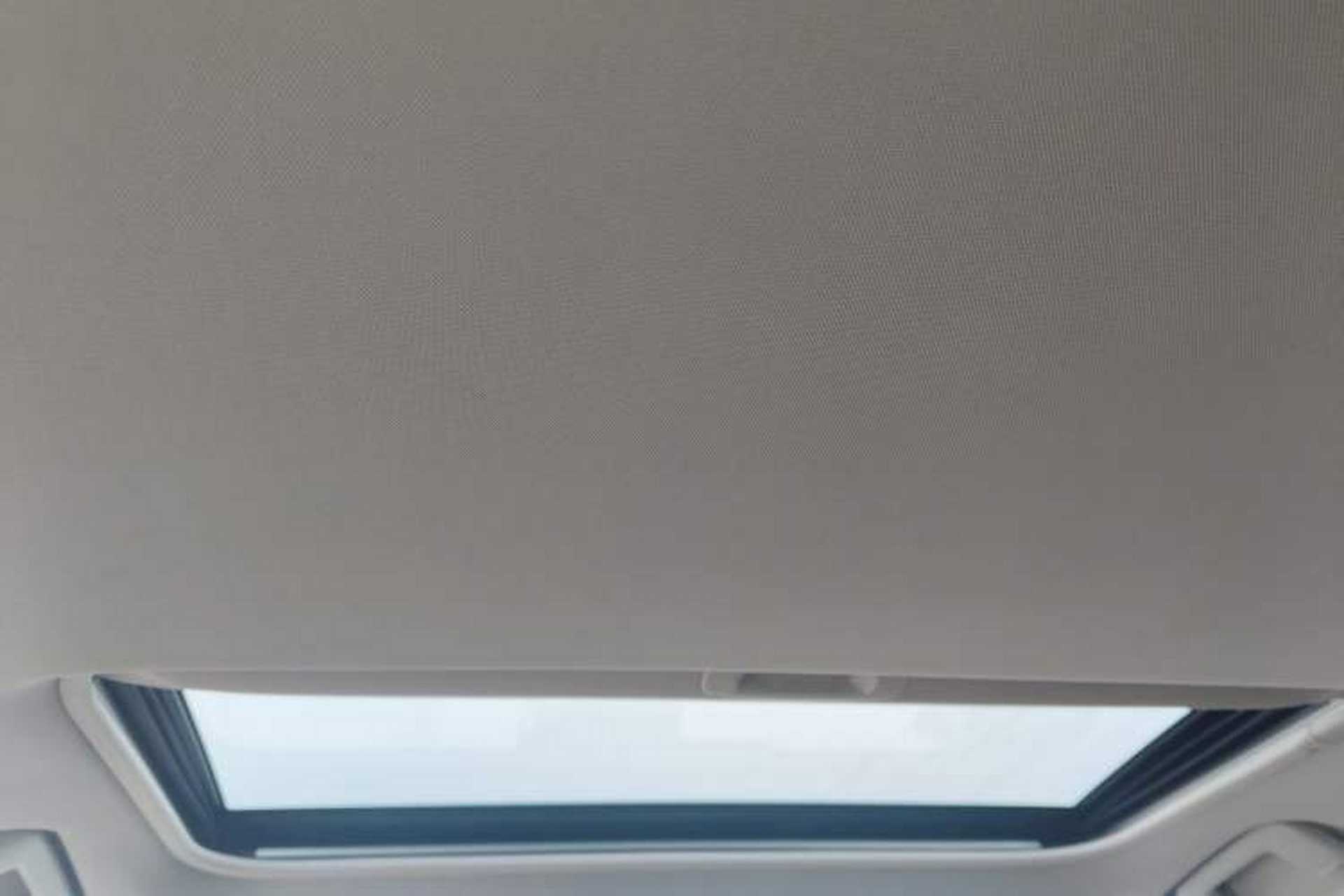 Used Toyota RAV4 2018 2.0L CVT Two-Wheel Drive Fashion X Edition Headliner