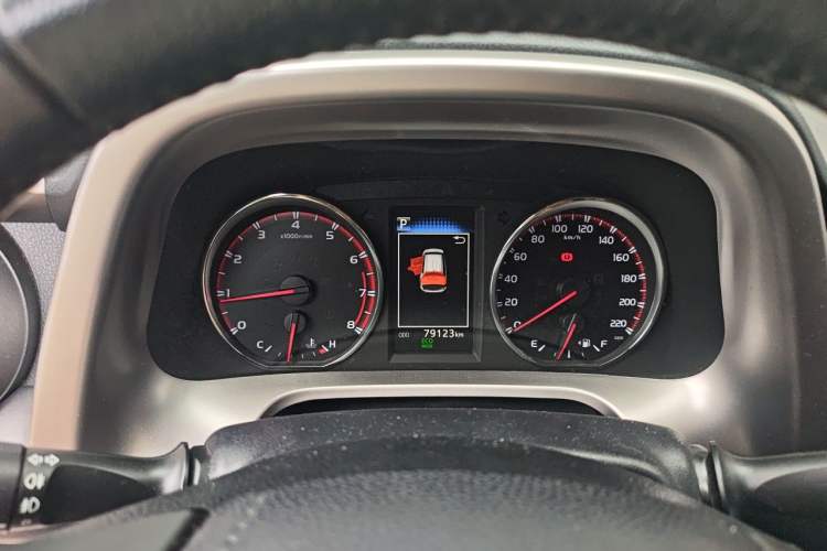 Used Toyota RAV4 2018 2.5L Automatic 4x4 Elite i Edition Instrument Cluster