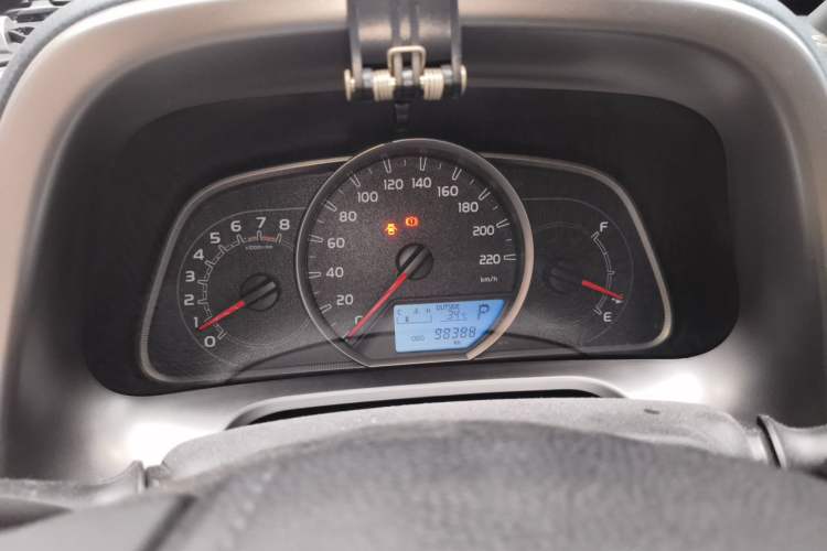 Used Toyota RAV4 2018 2.0L CVT Two-Wheel Drive Fashion X Edition Instrument Cluster