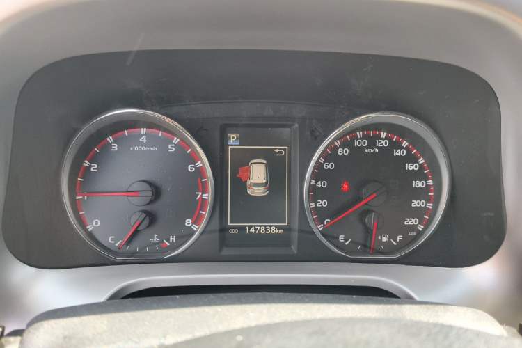 Used Toyota RAV4 2018 2.5L Automatic 4x4 Elite i Edition Instrument Cluster