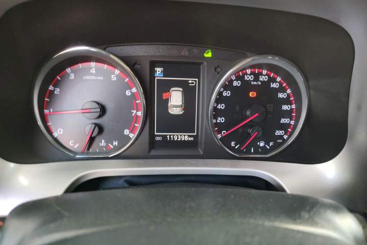 Used Toyota RAV4 2018 2.5L Automatic 4x4 Elite i Edition Instrument Cluster