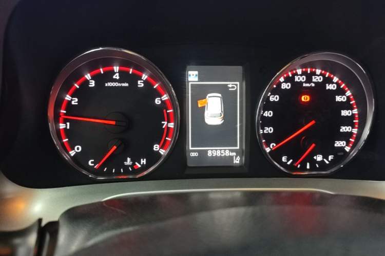Used Toyota RAV4 2018 2.5L Automatic 4x4 Elite i Edition Instrument Cluster