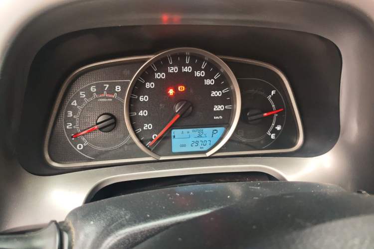 Used Toyota RAV4 2018 2.0L CVT Two-Wheel Drive Fashion X Edition Instrument Cluster