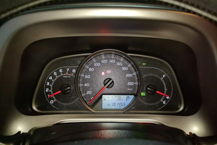 Used Toyota RAV4 2018 2.0L CVT Two-Wheel Drive Fashion X Edition Instrument Cluster