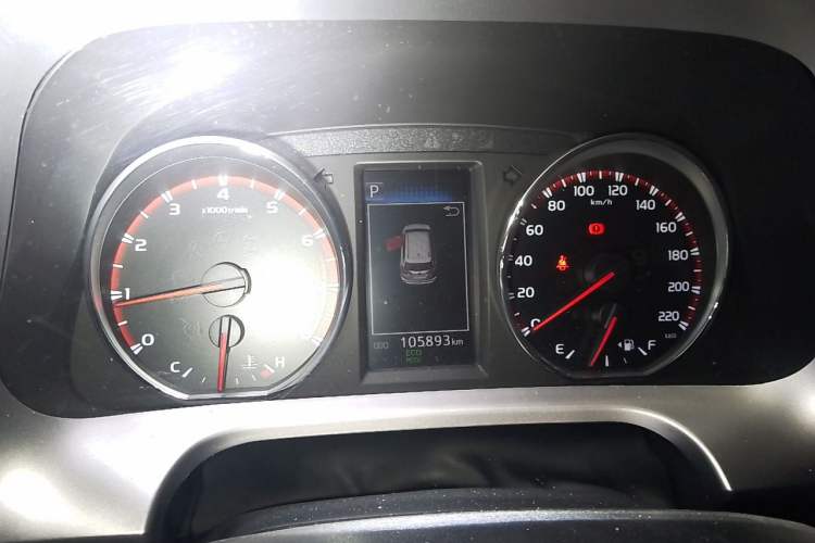 Used Toyota RAV4 2018 2.0L CVT Two-Wheel Drive Fashion X Edition Instrument Cluster