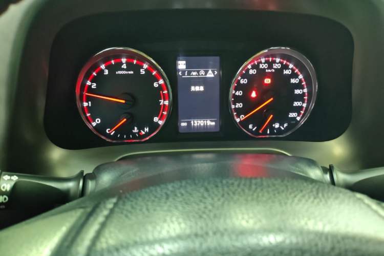 Used Toyota RAV4 2018 2.5L Automatic 4x4 Elite i Edition Instrument Cluster