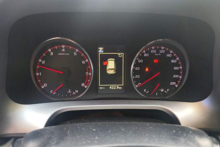 Used Toyota RAV4 2018 2.5L Automatic 4x4 Elite i Edition Instrument Cluster