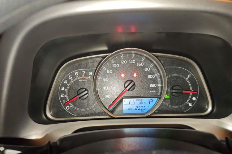 Used Toyota RAV4 2018 2.0L CVT Two-Wheel Drive Fashion X Edition Instrument Cluster