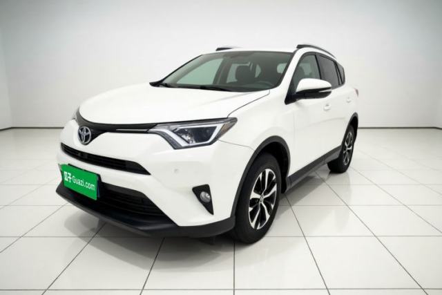 Used Toyota RAV4 2018 2.0L CVT Two-Wheel Drive Fashion X Edition