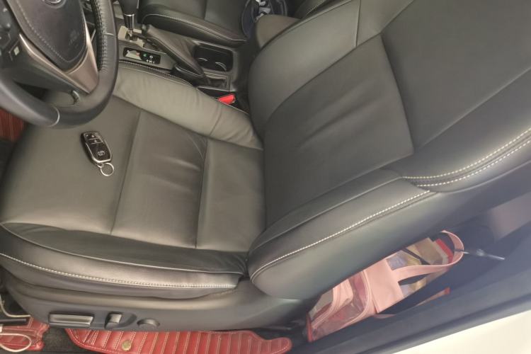 Used Toyota RAV4 2018 2.5L Automatic 4x4 Elite i Edition Left Front Seat
