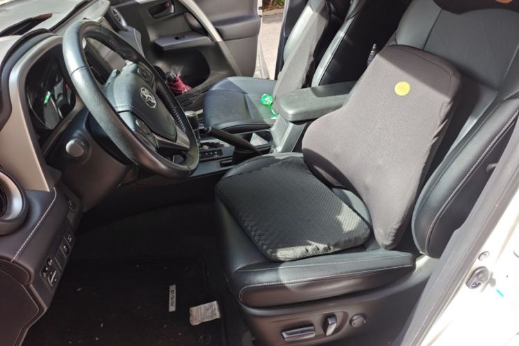 Used Toyota RAV4 2018 2.5L Automatic 4x4 Elite i Edition Left Front Seat