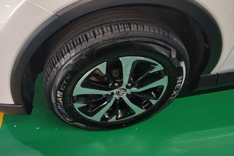 Used Toyota RAV4 2018 2.0L CVT Two-Wheel Drive Fashion X Edition Left Front Wheel Hub
