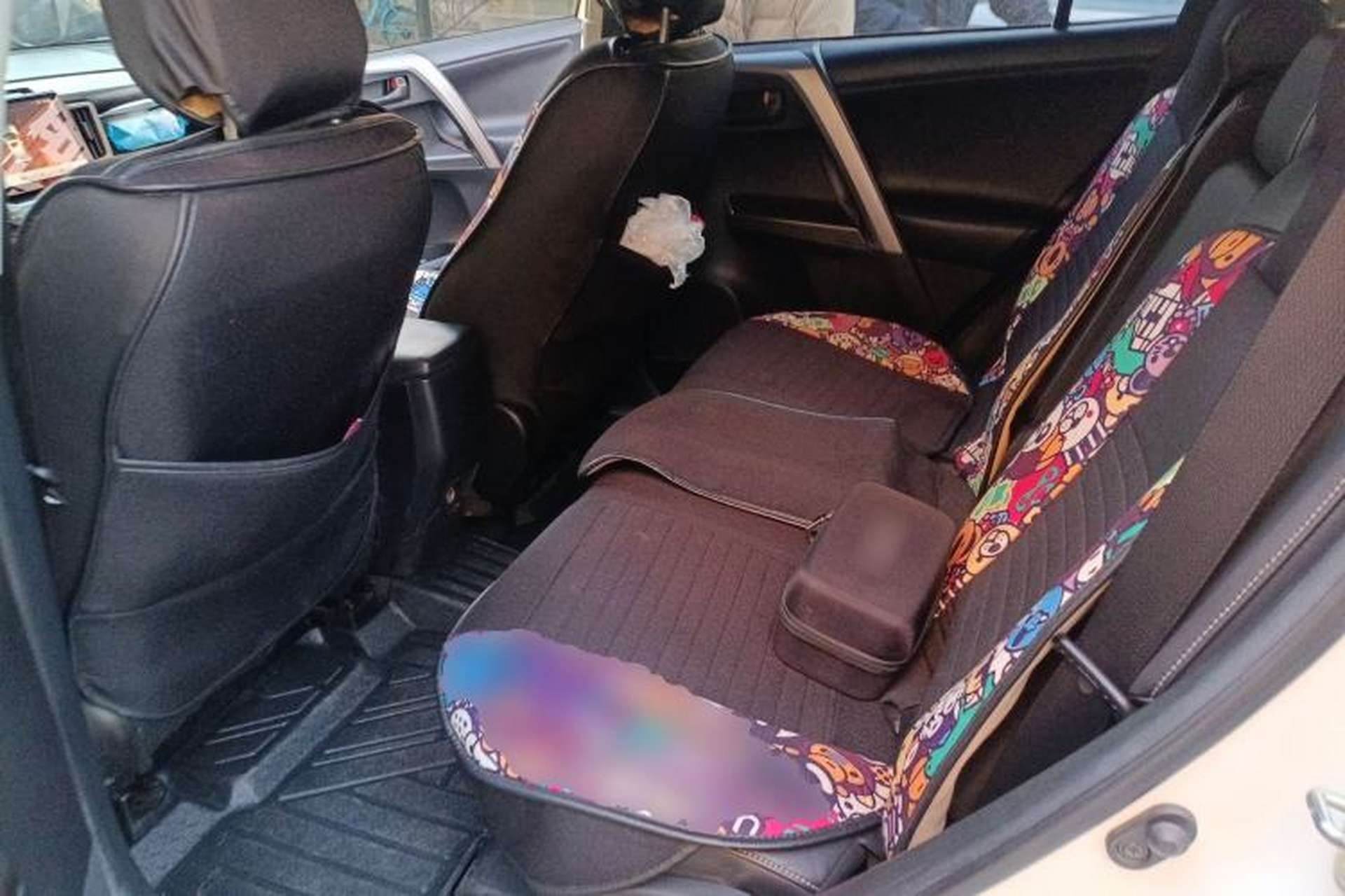 Used Toyota RAV4 2018 2.5L Automatic 4x4 Elite i Edition Left Rear Seat