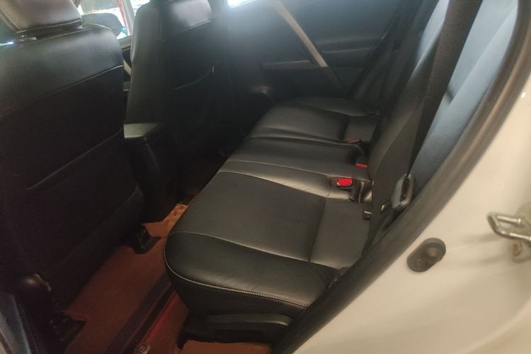 Used Toyota RAV4 2018 2.5L Automatic 4x4 Elite i Edition Left Rear Seat